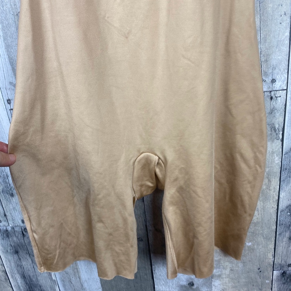 SPANX Postpartum Nude Body Shaper Size Large - Picture 8 of 12
